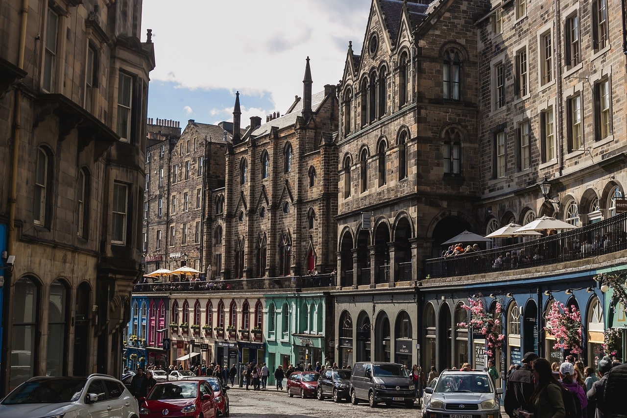 Victoria Street.